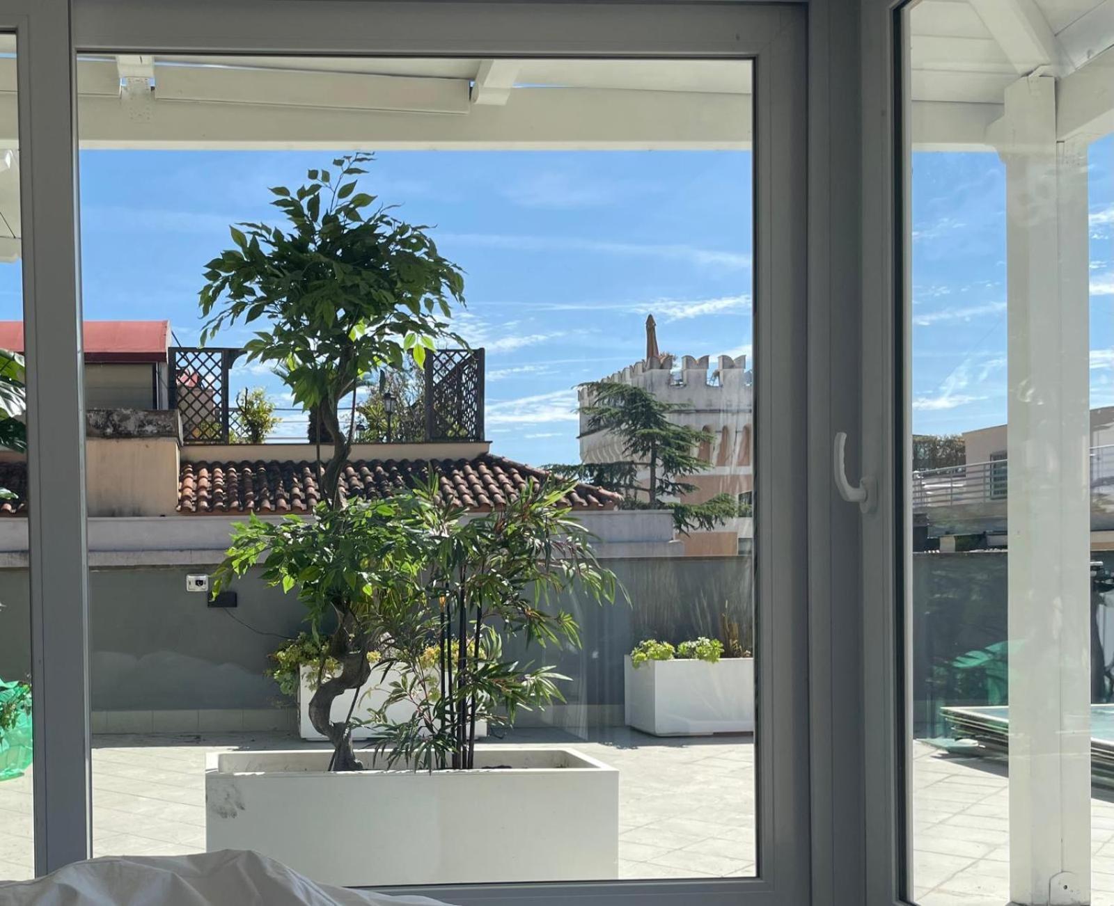 Caesars Penthouse Apartment Рим Екстериор снимка